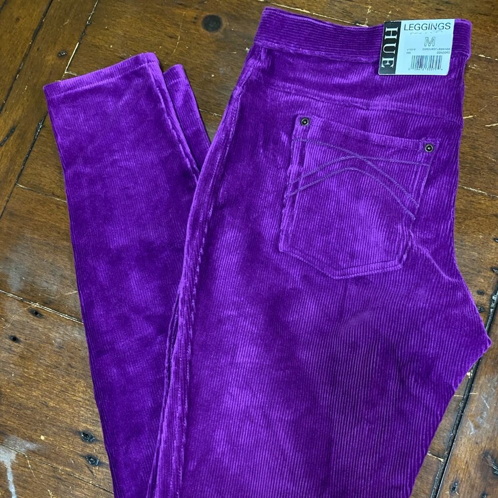 HUE NWT Corduroy Leggings